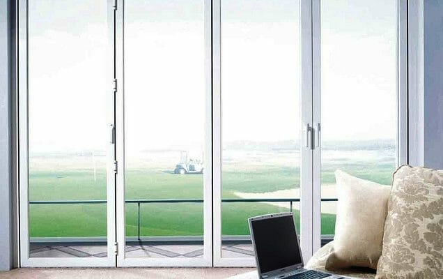 Стеклопакеты в Израиле: полезны ли их свойства?