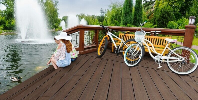 Деревянные ДЕКИ в Израиле: популярное решение как для сада, так и для балкона пенхауса